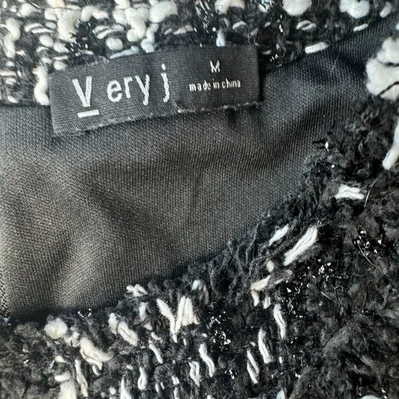 Very J Black & White Tweed Shift Dress – Women’s Medium – Chic Workwear - Picture 3 of 8